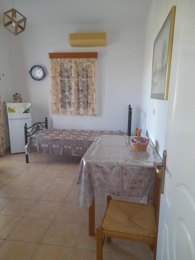 Elzahed Apartments Maestro Κίμωλος Εξωτερικό φωτογραφία